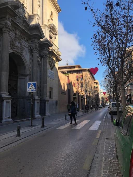 Apartamento Junto A Catedral Appartement Granada Buitenkant foto